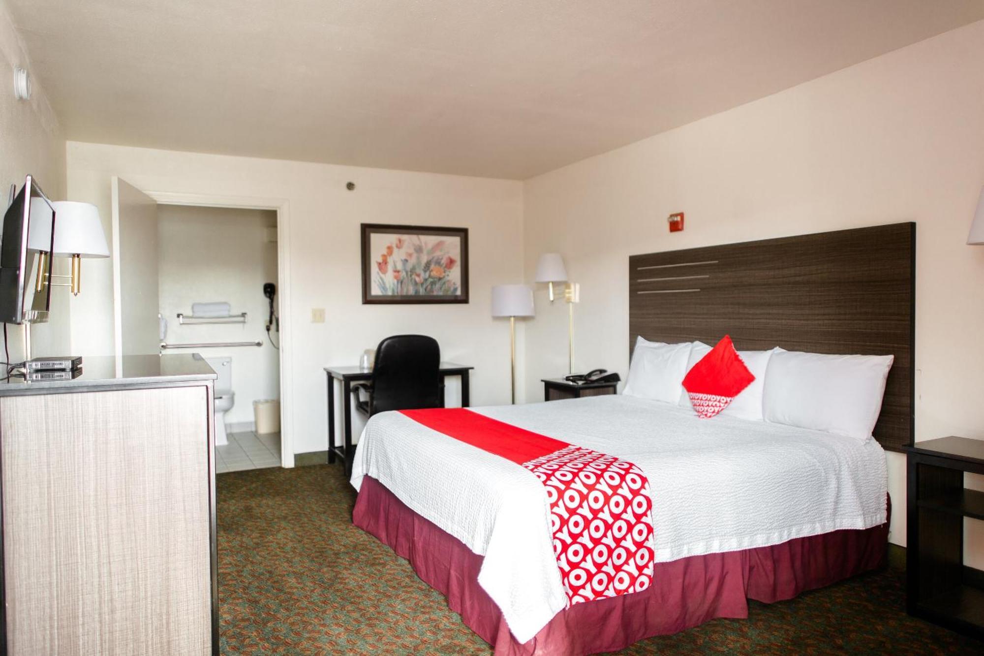 Oyo Hotel Wichita Falls I-44 Sheppard Airforce Dış mekan fotoğraf
